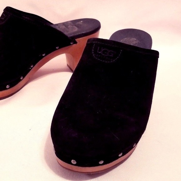 UGG Shoes - Australia Women's Black Suede "ABBIE" Clogs Sz 8